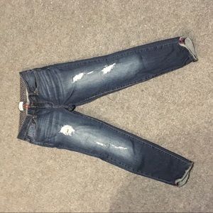 NWOT Distressed LEI skinny jeans ***
